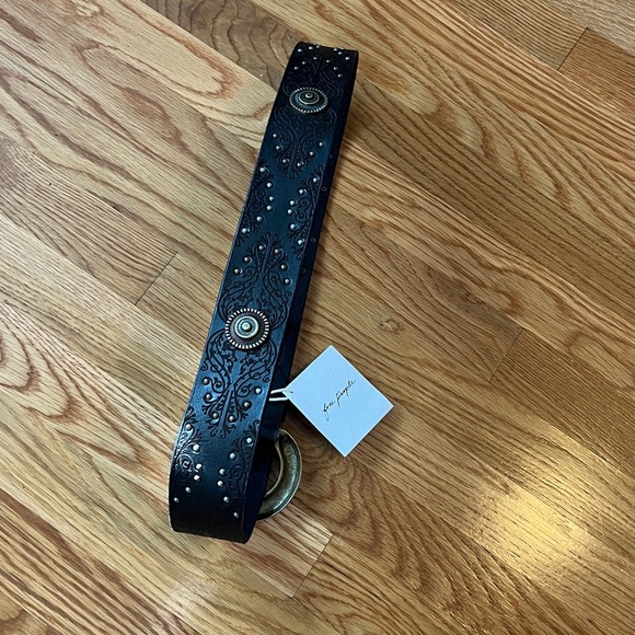 Free People Studded Embossed Leather Belt S/M NWT - Picture 3 of 8